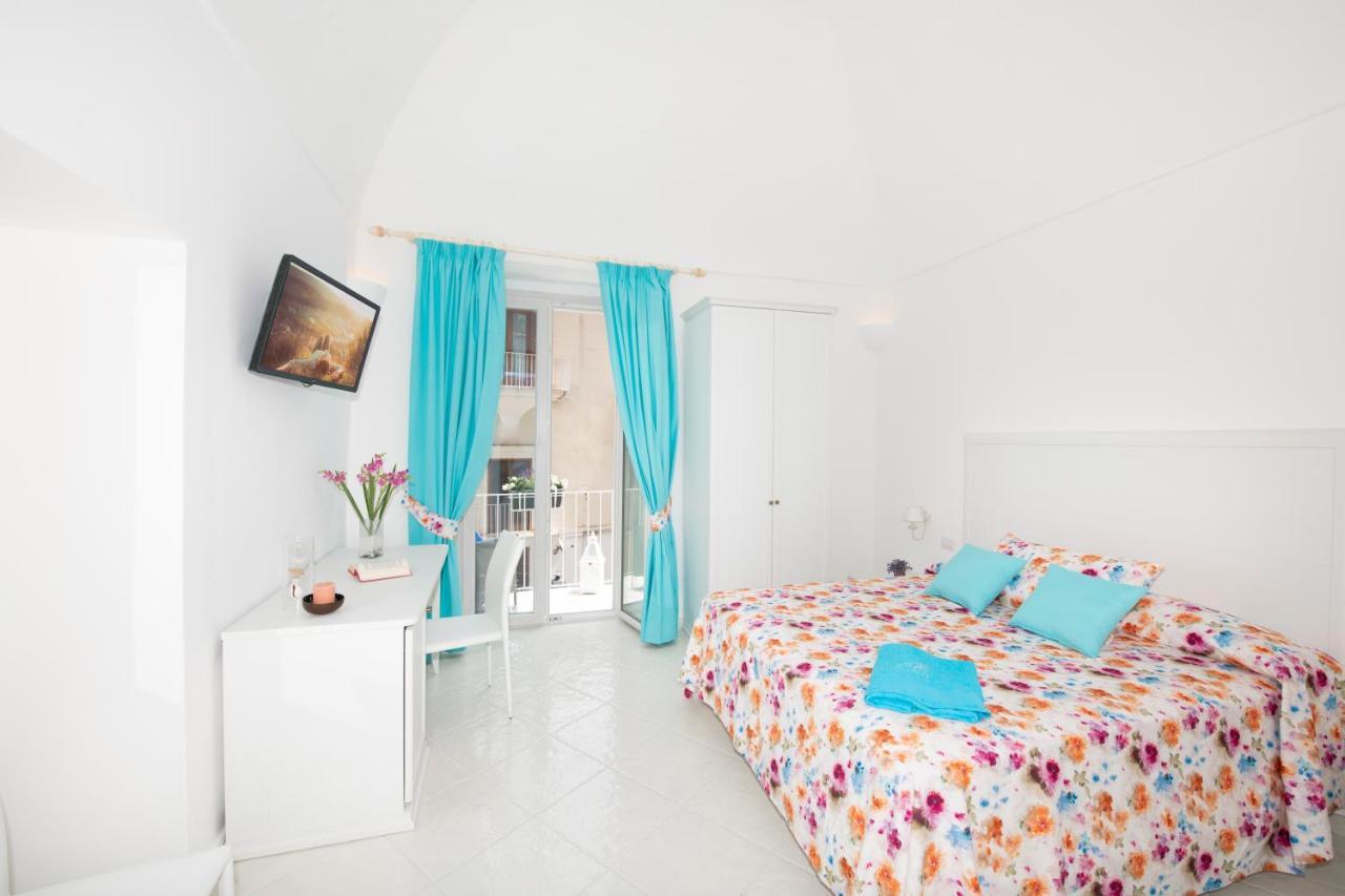 Casa Lucienne Apartment Позитано Екстериор снимка