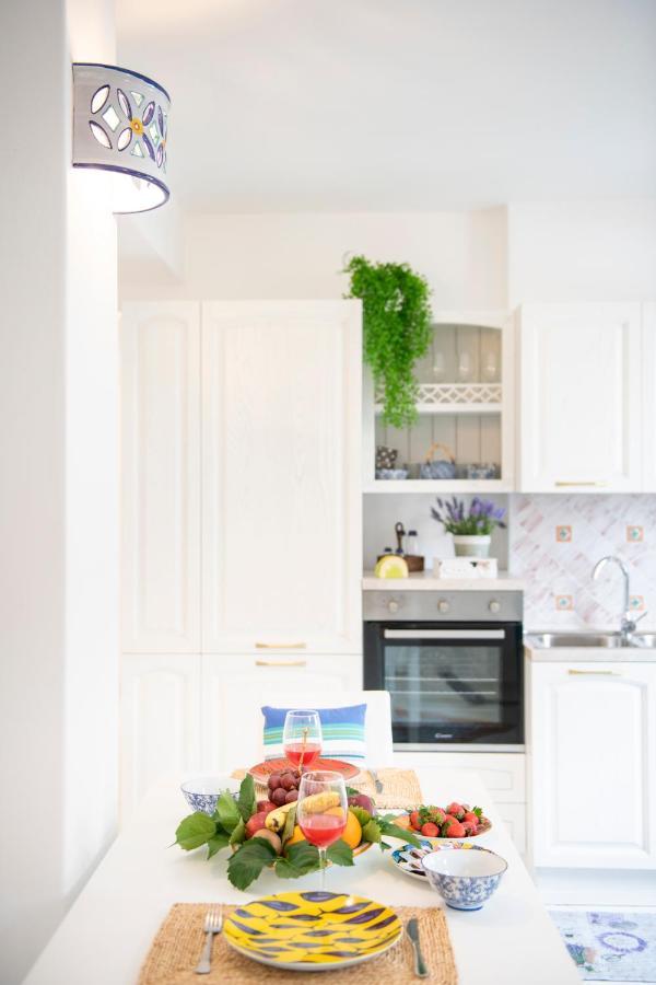 Casa Lucienne Apartment Позитано Екстериор снимка